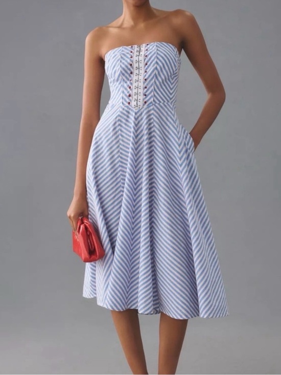 Anthropologie Dresses & Skirts - Anthropologie Strapless Blue & White Chevron Midi Dress with Front Detailing